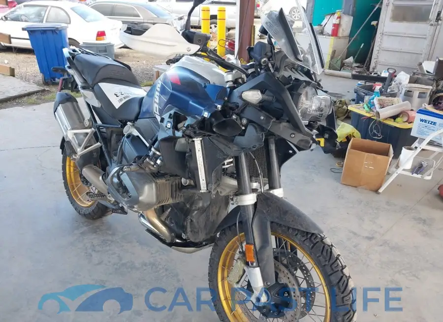 WB10M0305P6G94868# 1