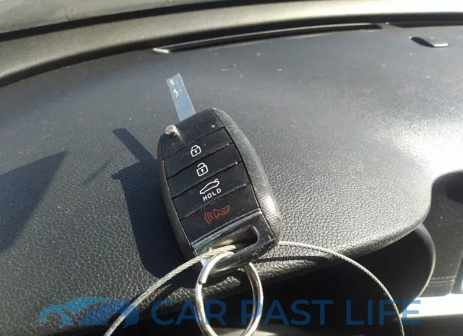 5XXGT4L32LG394350# 11