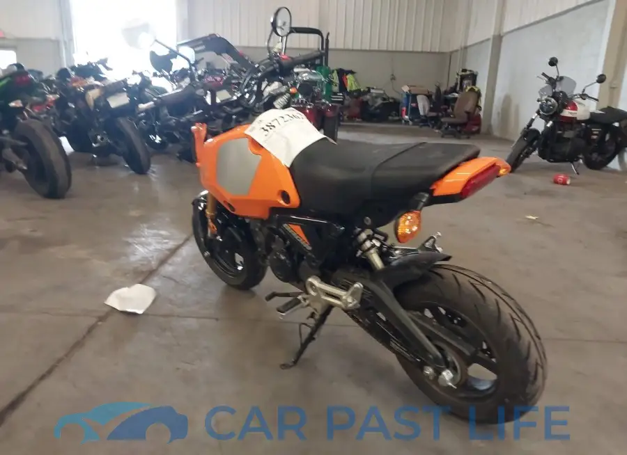 MLHJC9218R5200577# 3