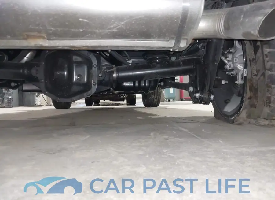 1C4RJXP62RW272048# 18