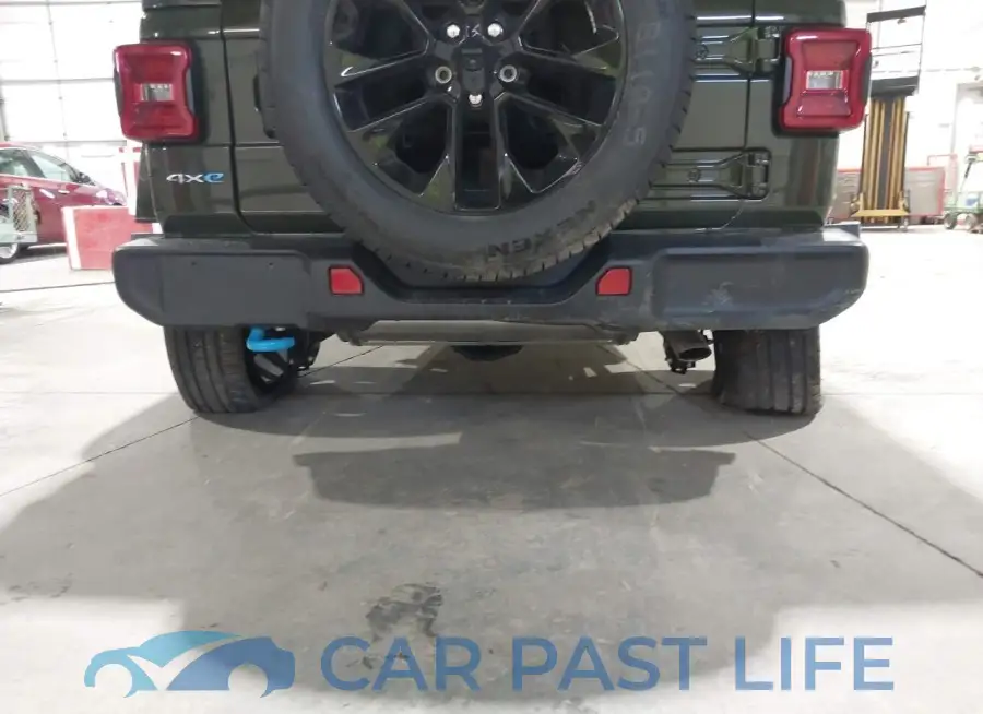 1C4RJXP62RW272048# 21