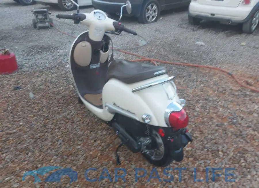 JH2AF7717JK201739# 3
