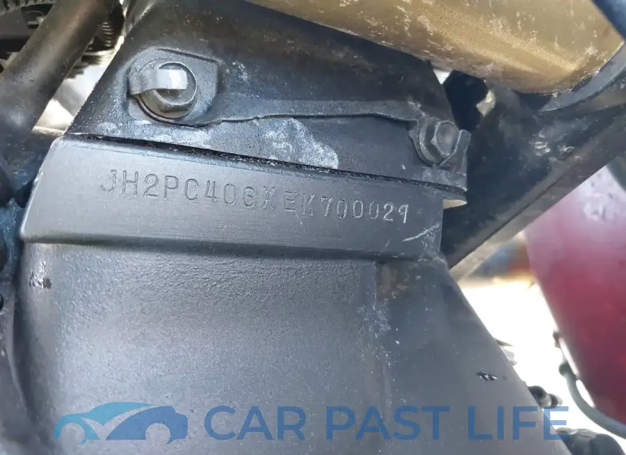 JH2PC406XEK700029# 10