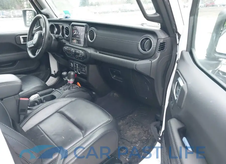 1C4JJXP68MW720198# 5