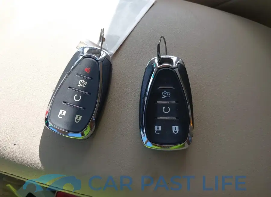 1G1ZD5ST6JF239771# 11