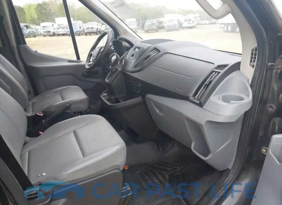 1FTYR2XG6HKA67046# 5