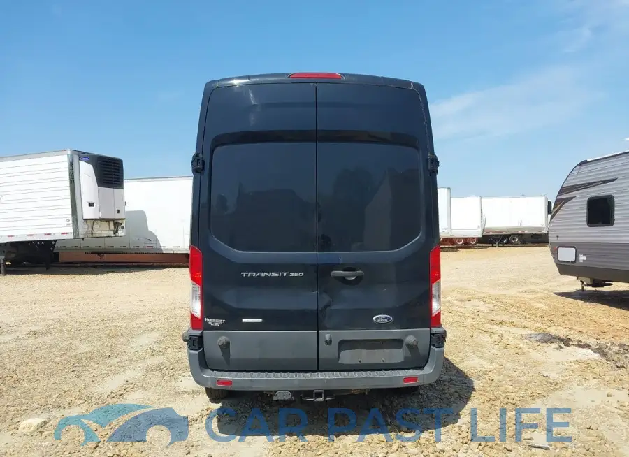1FTYR2XG6HKA67046# 16