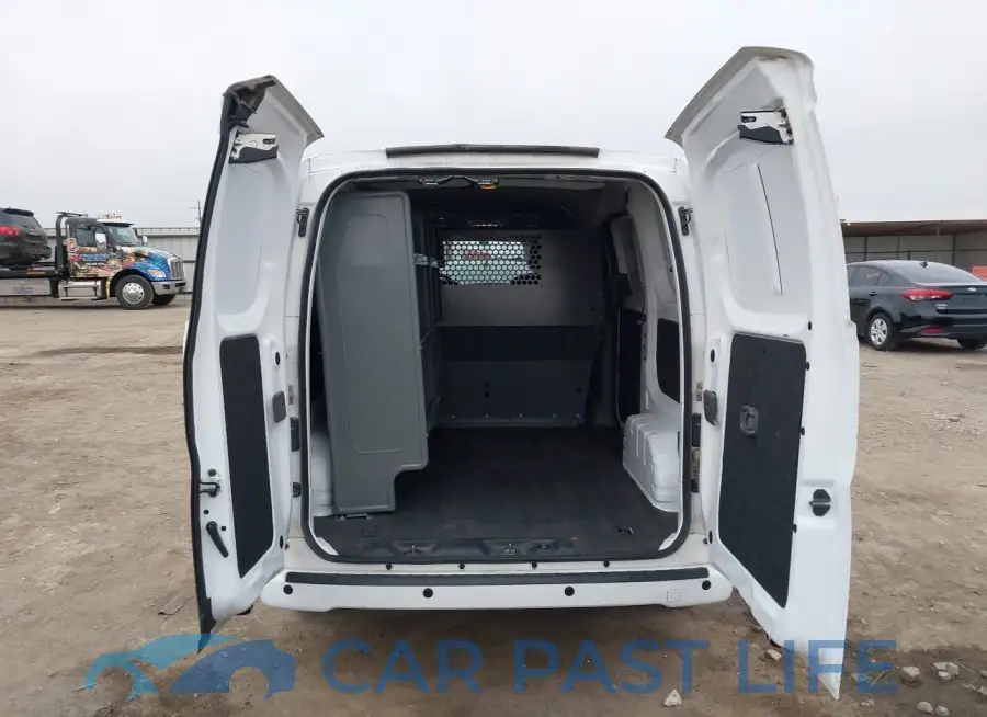 3N6CM0KN7MK697141# 17