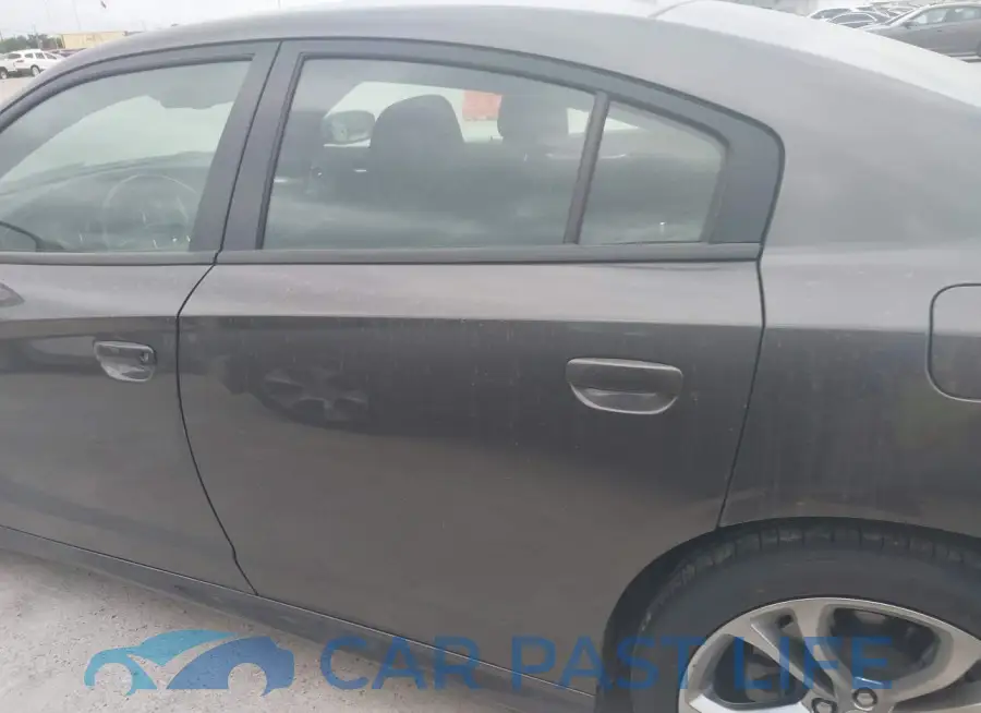 2C3CDXCT9MH571900# 14