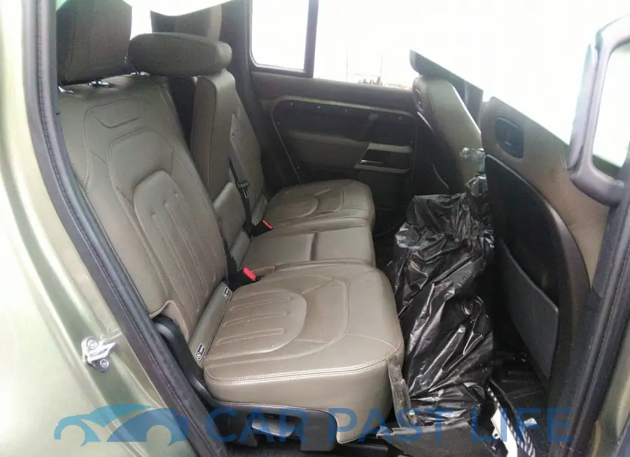 SALE9EEU4L2013940# 8