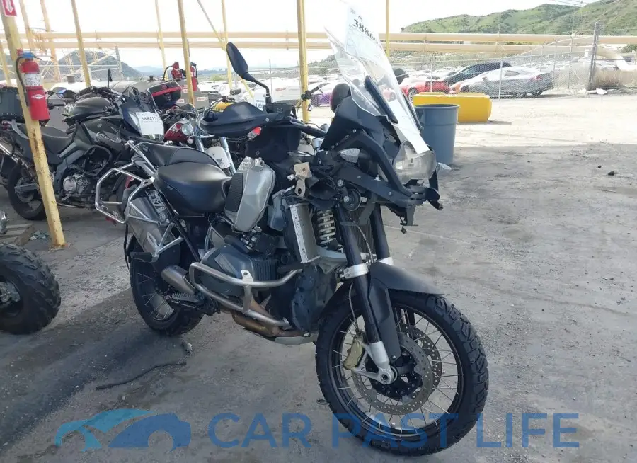 WB10J5301LZF79425# 1
