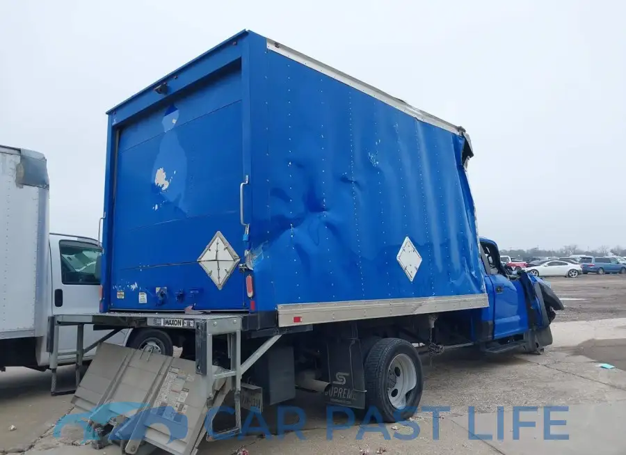 1FDUF4GNXLEE34812# 4