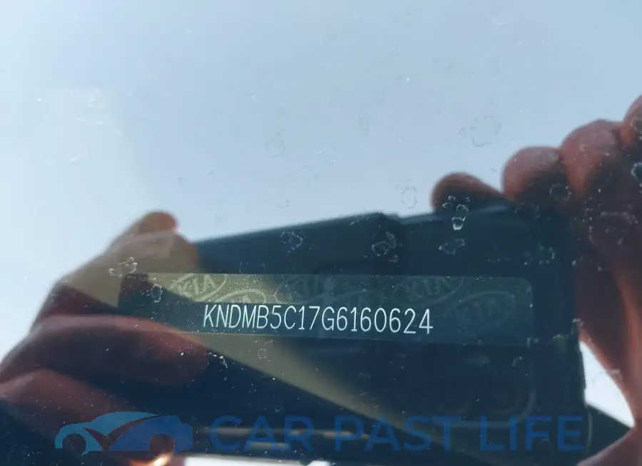 KNDMB5C17G6160624# 9