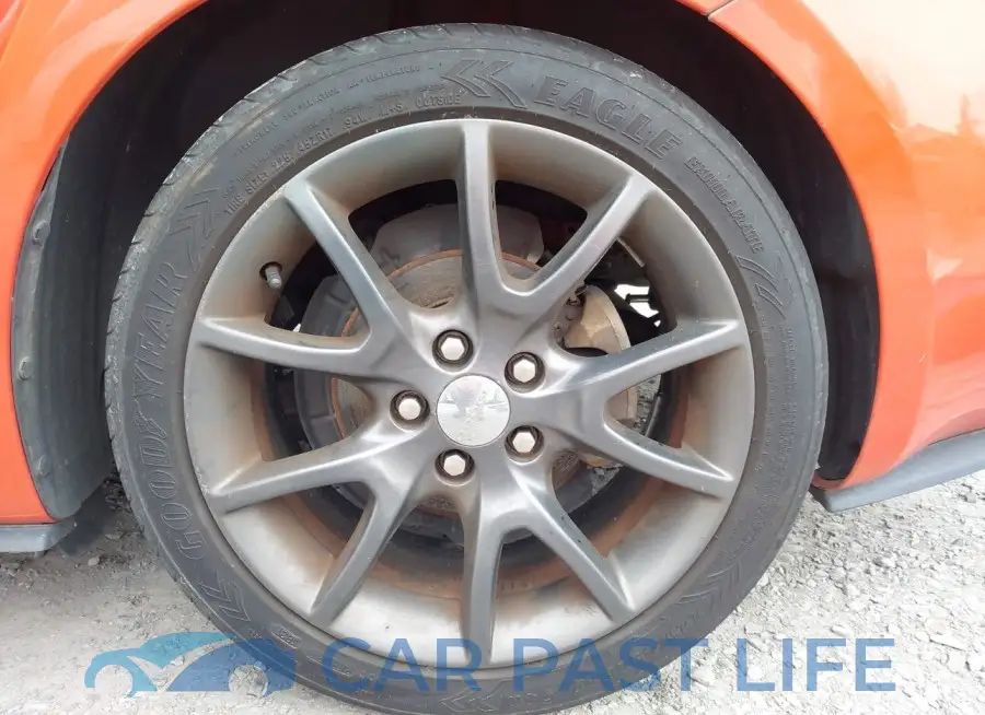 1C3CDFBB5FD300545# 12