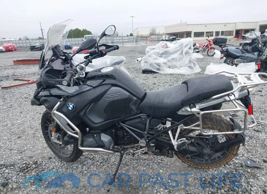 WB10M1305M6D87167# 13