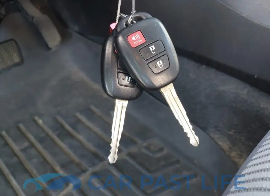 2T3ZFREV8FW214950# 11