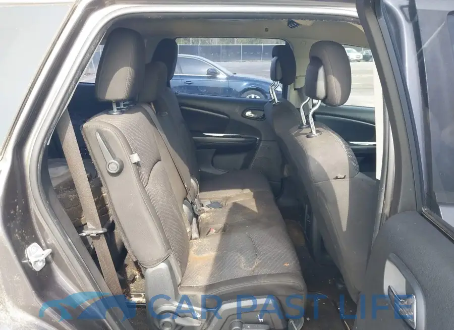 3C4PDCAB1ET301620# 8