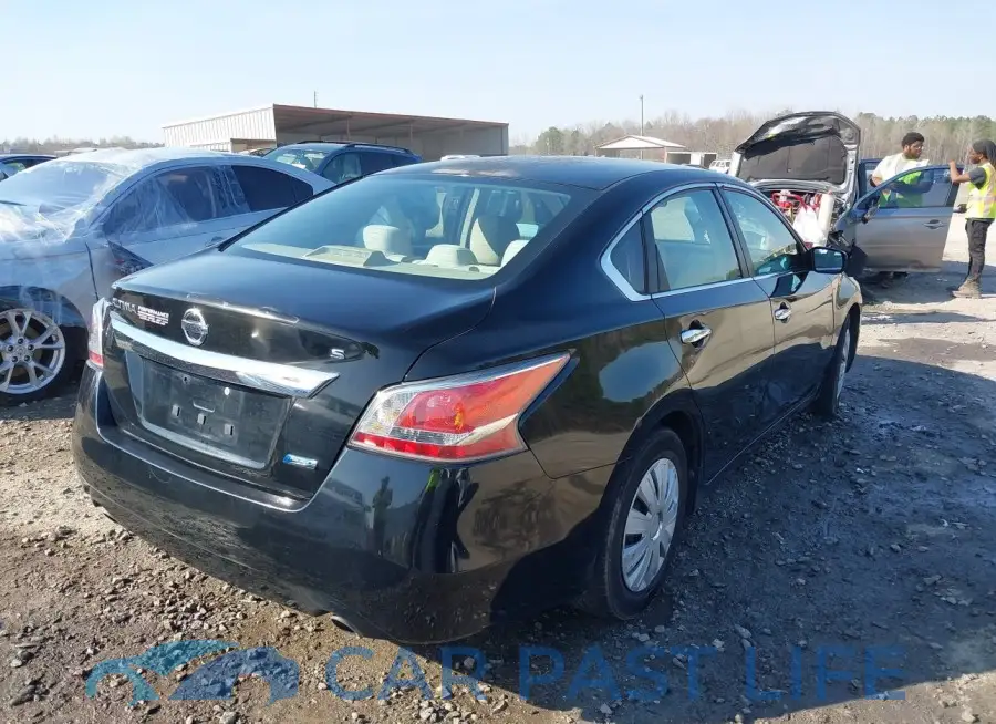 1N4AL3AP6EC316104# 4