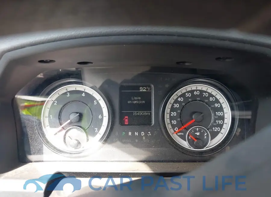 3C6JR6DG4GG172033# 7