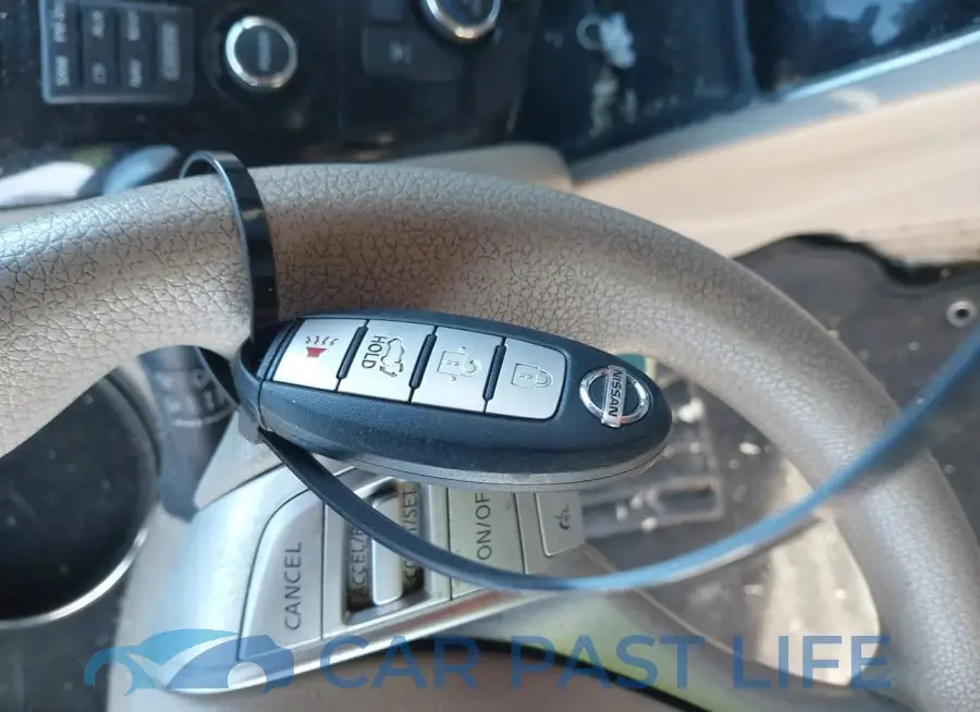 KNMAT2MT0FP565652# 11