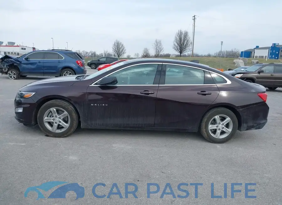 1G1ZB5ST8LF119317# 14