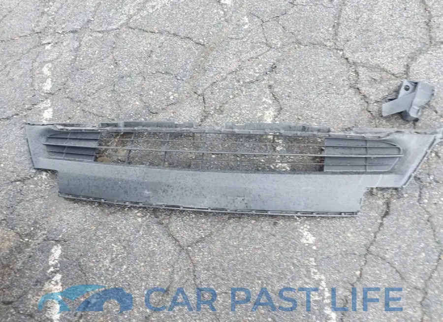 JTMZFREV9HJ115720# 12
