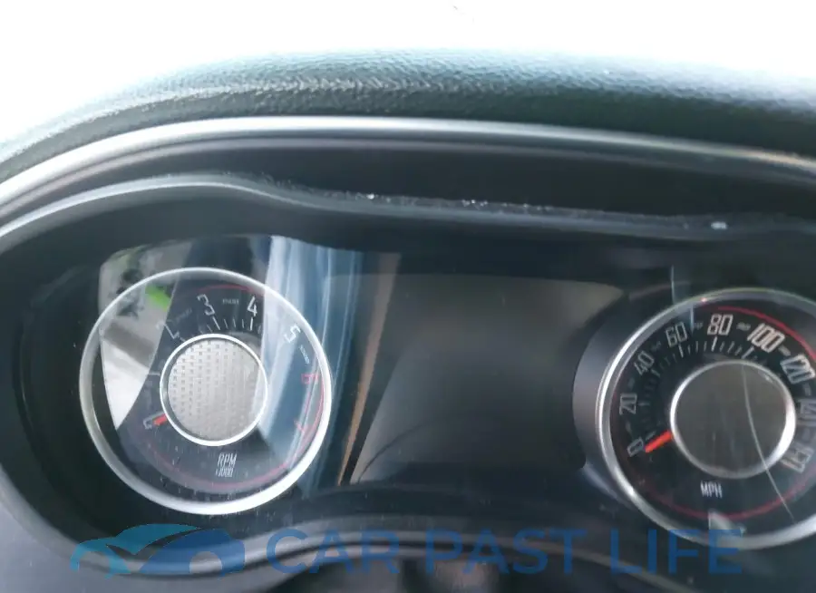 2C3CDZAT1FH843437# 7