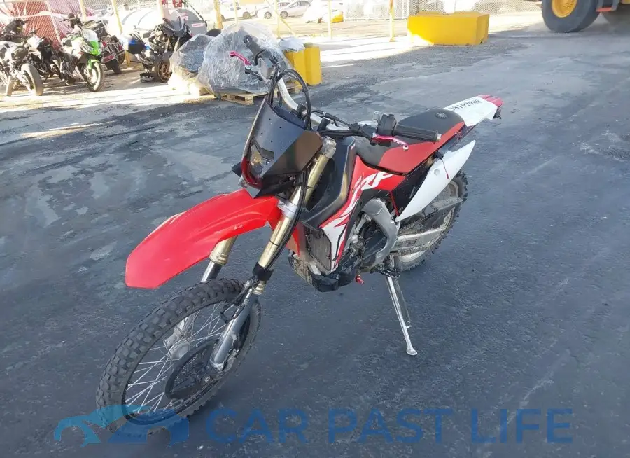 JH2PD1112KK004162# 2