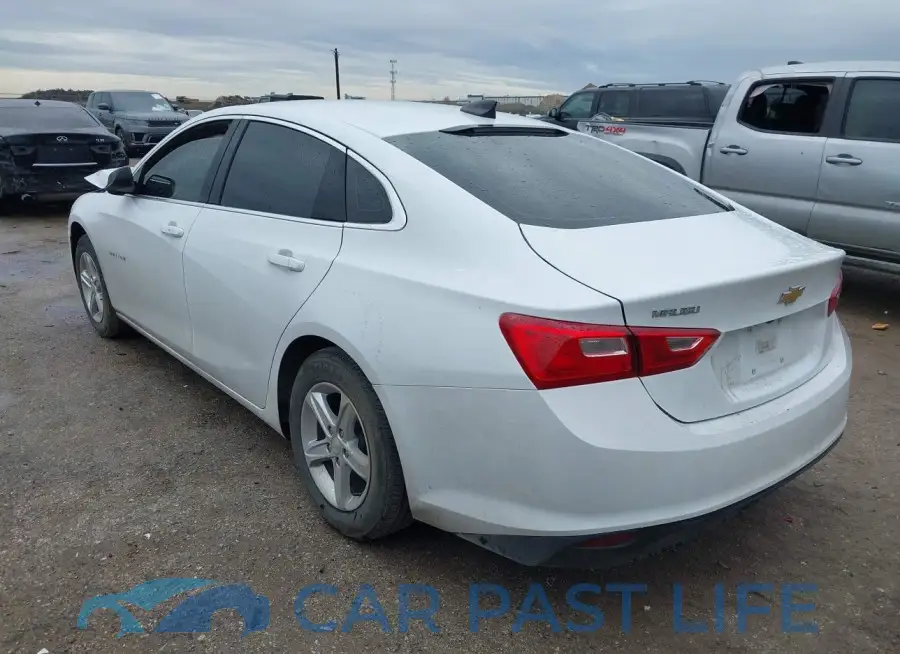 1G1ZB5ST3PF181522# 3