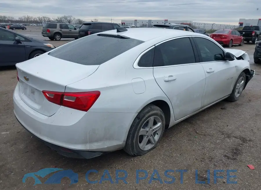 1G1ZB5ST3PF181522# 4