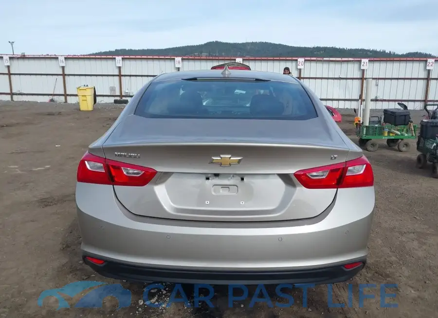 1G1ZD5ST9RF155262# 16