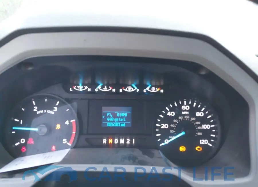 1FDNW7DC1NDF10855# 6
