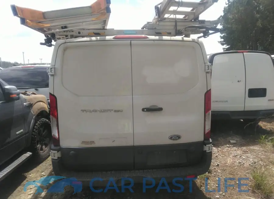 1FTYR2YM3JKB11496# 16