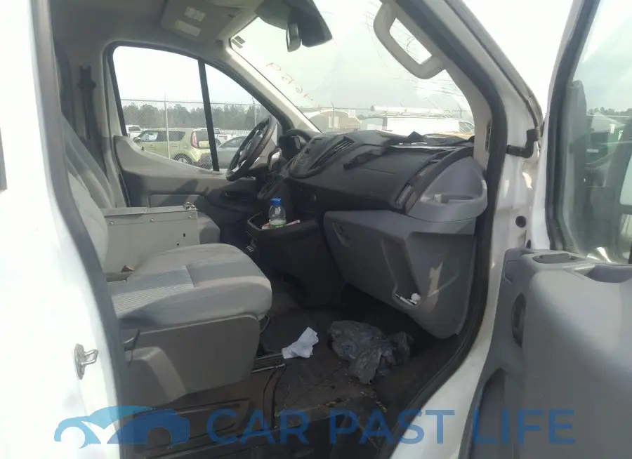 1FTYR2YM3JKB11496# 5