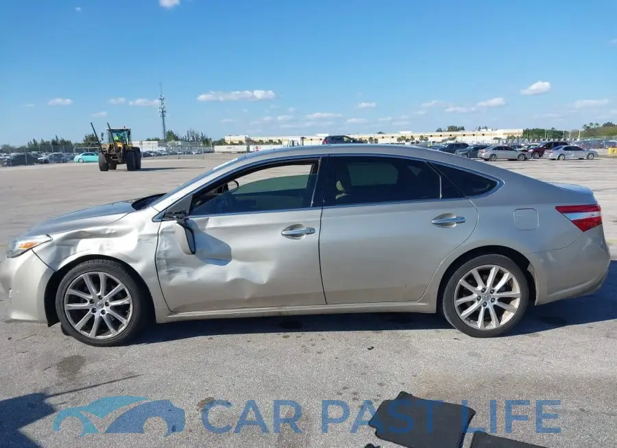 4T1BK1EB9EU125836# 6