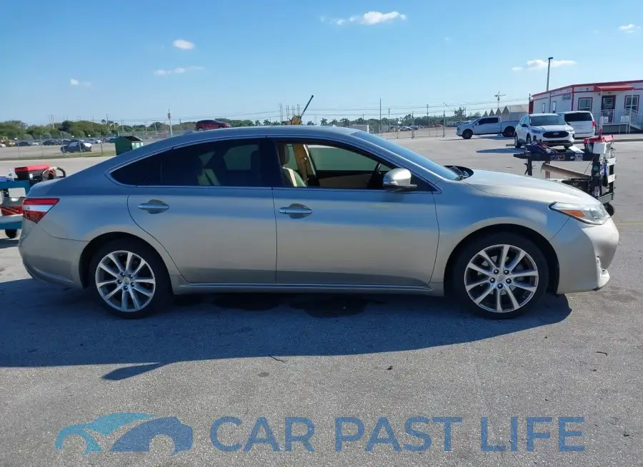 4T1BK1EB9EU125836# 13