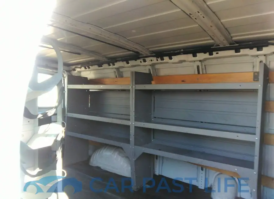 1GCWGAFG3J1908468# 8