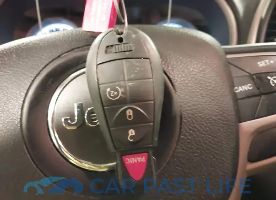 1C4PJLCBXHW619627# 11