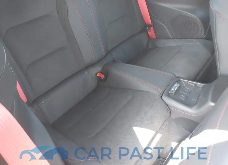 1G1FJ3D68R0106080# 8