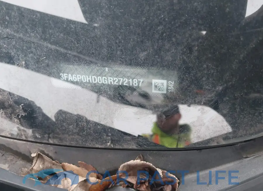 3FA6P0HD0GR272187# 12