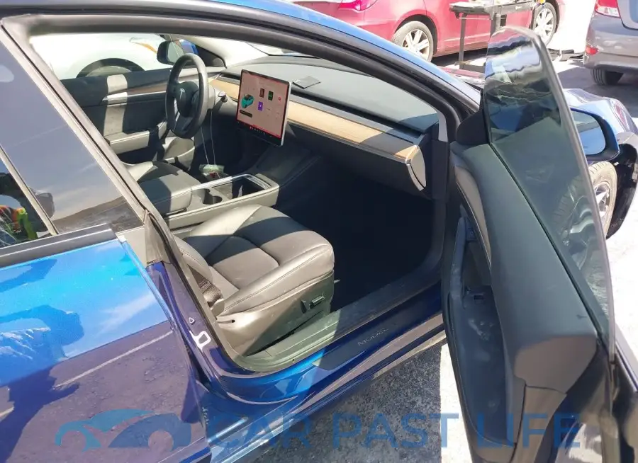 5YJ3E1EA2PF621533# 5