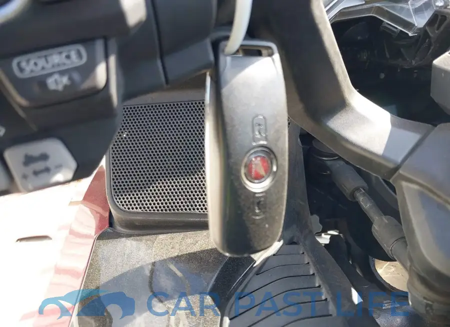 JH2SC7952MK301118# 11