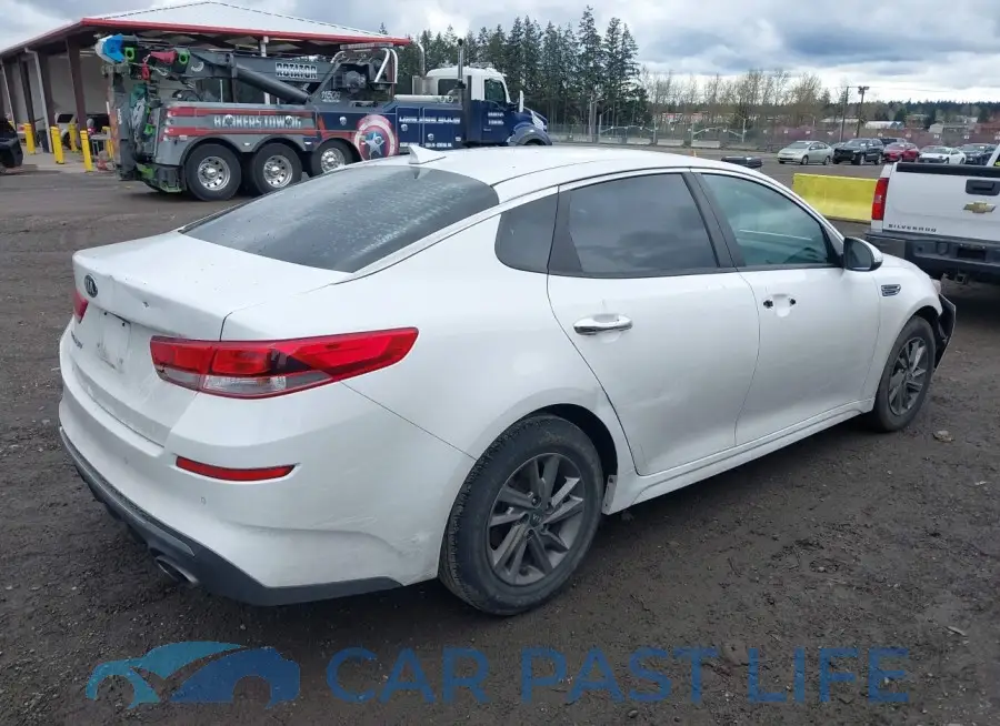 5XXGT4L33KG309207# 4