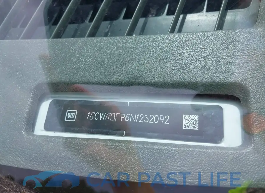 1GCWGBFP6N1232092# 9