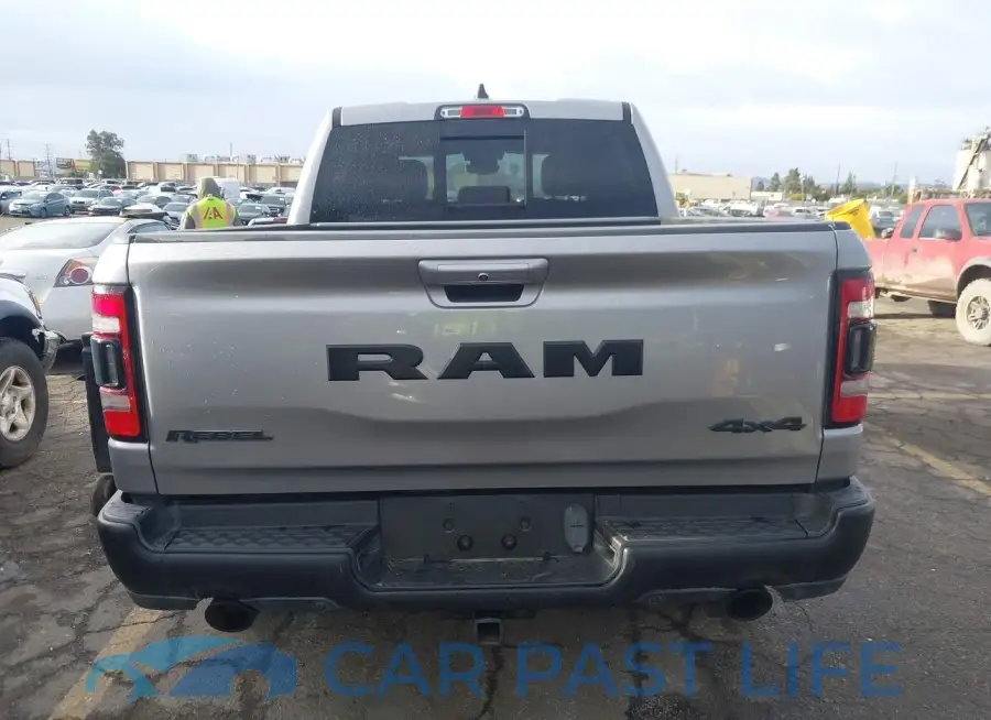 1C6SRFLT6LN276804# 16