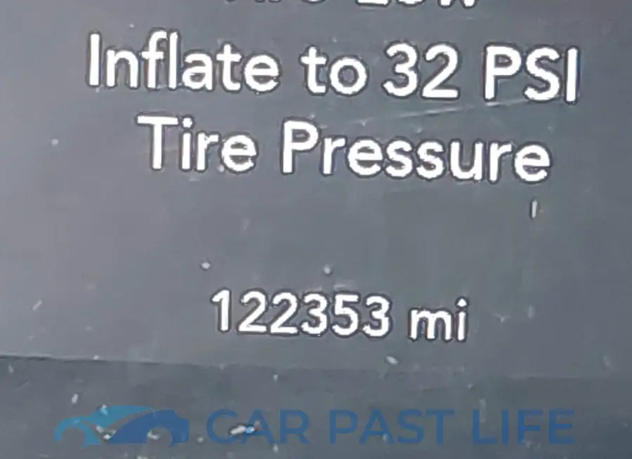 2C3CDZAG8GH183725# 15