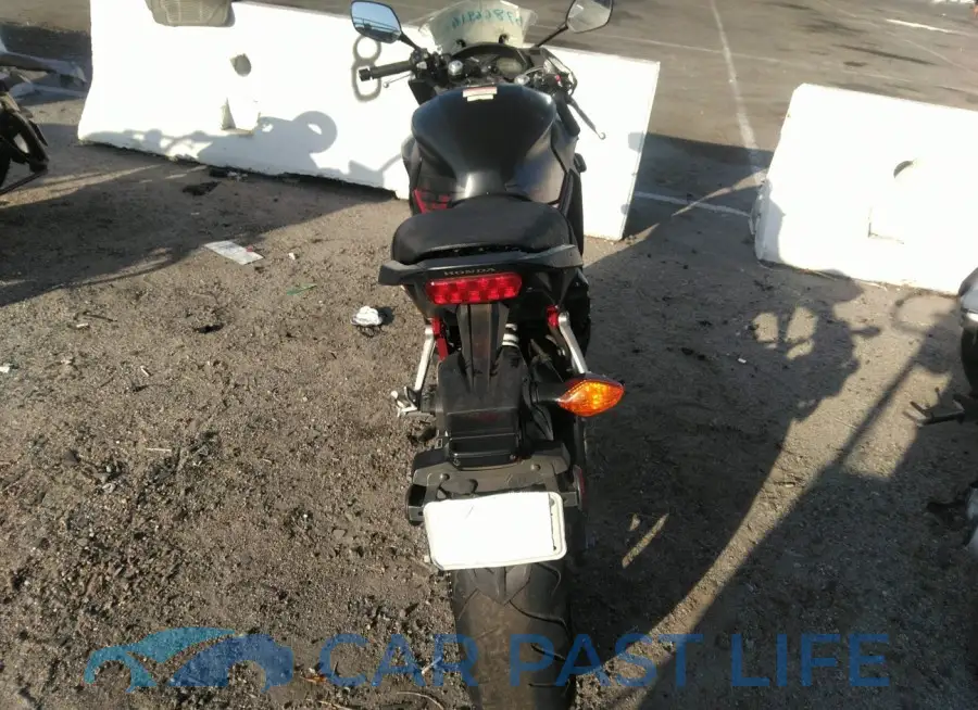 MLHRC7415G5200151# 6