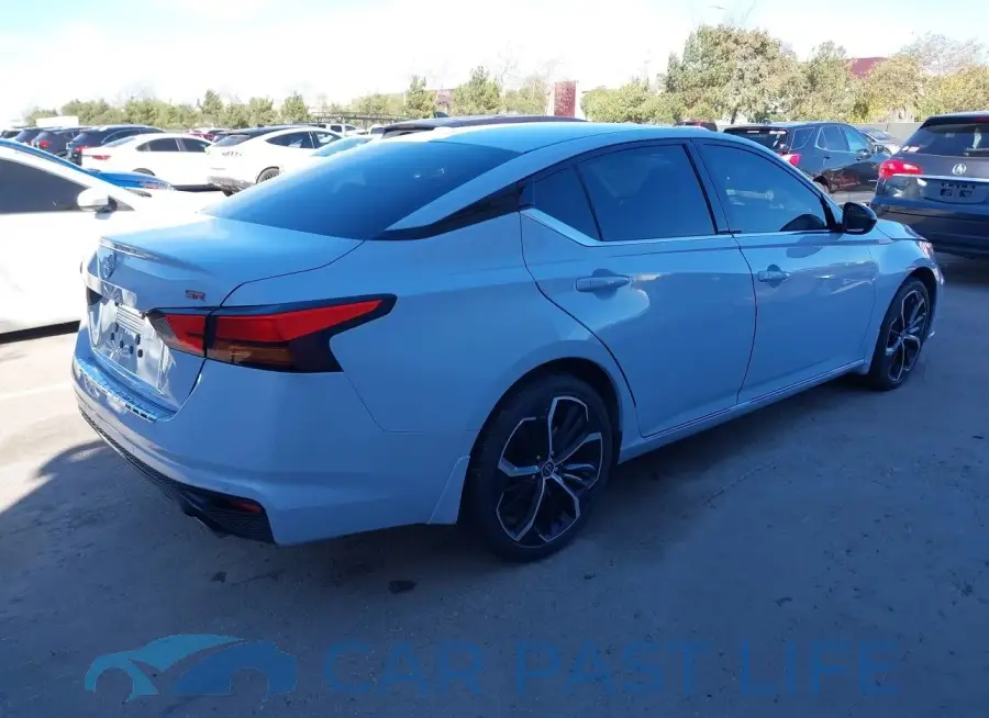 1N4BL4CV1PN302205# 4