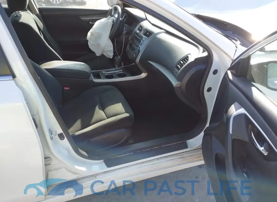 1N4AL3AP6FC243673# 5