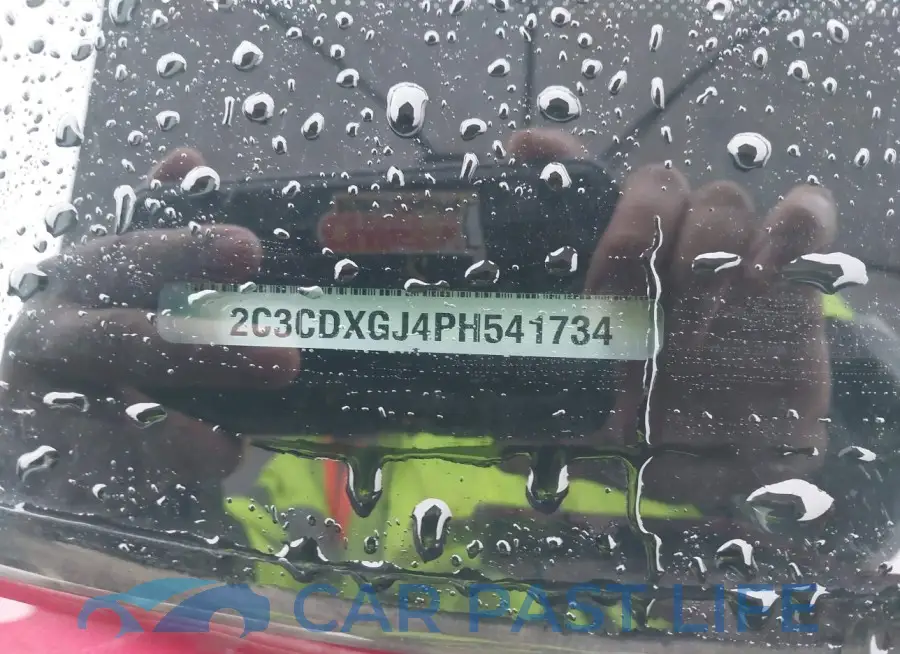 2C3CDXGJ4PH541734# 9